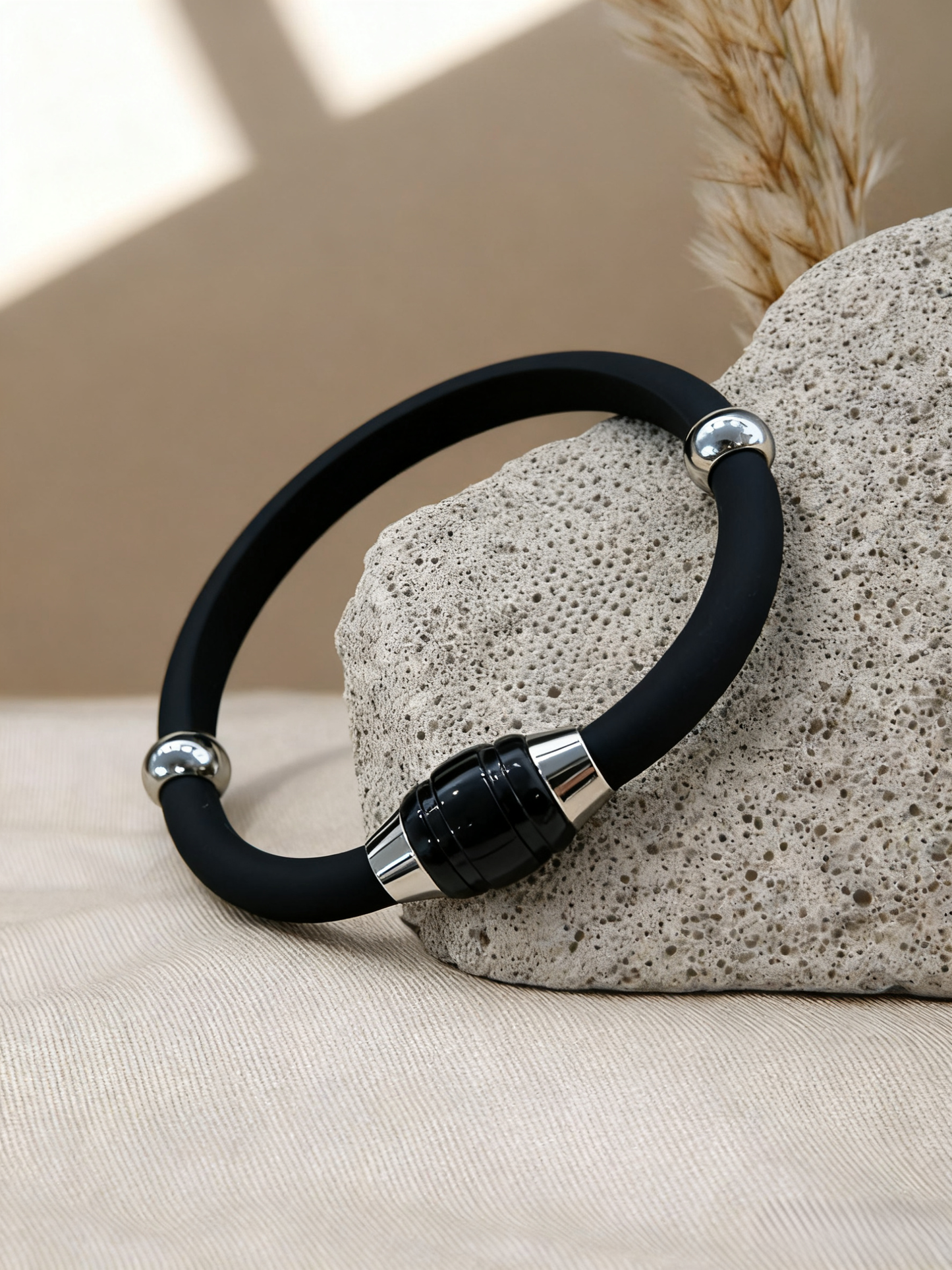 The Perfect Gift for Him & Her | Xtic Anti-Static Bracelet | Bold Unisex Style with Everyday Function - Black