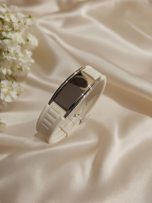 The Perfect Gift for Him & Her | Blaxer 2.0 Anti-Static Bracelet | Stylish Design Meets Everyday Wellness - Short WhiteSilver