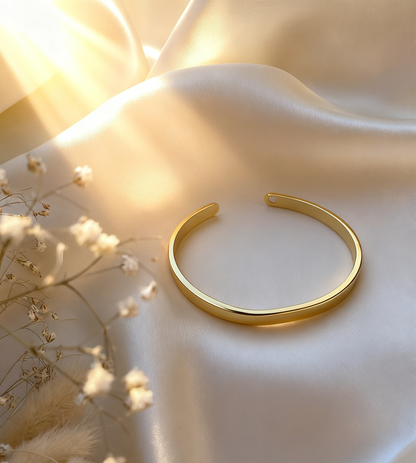The Perfect Gift for Him & Her | Custom Heart Stainless Steel Bangle | Minimalist Love, Personalized Touch - Gold
