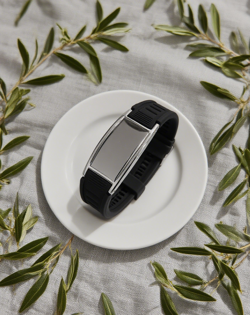 The Perfect Gift for Him & Her | Blaxer 2.0 Anti-Static Bracelet | Stylish Design Meets Everyday Wellness - Short BlackSilver