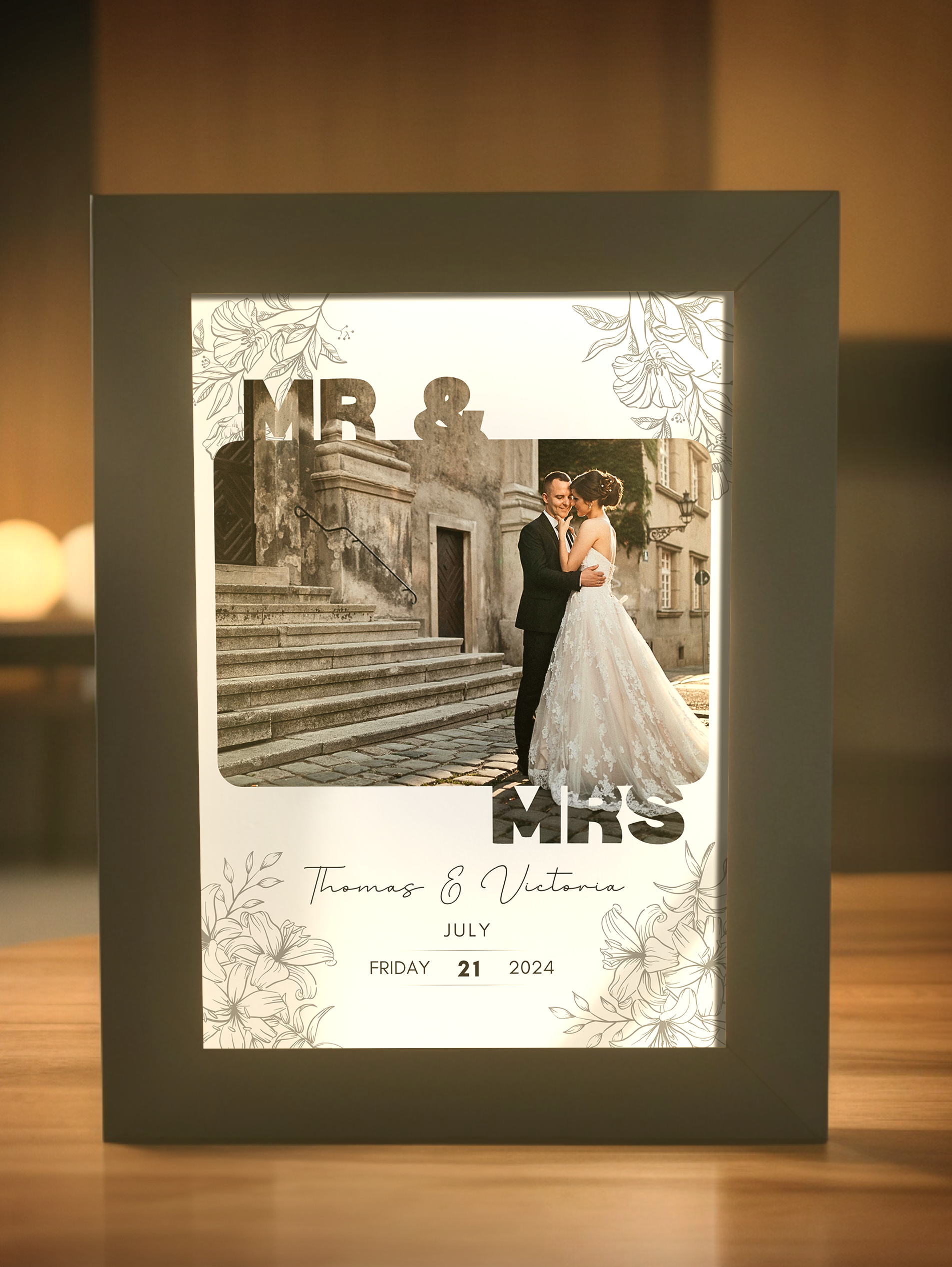 Mr & Mrs Wedding Photo Light Frame